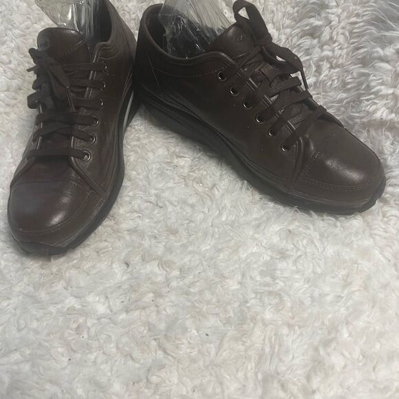 MBT400273-01 Brown Leather Toning Walking Shoes Women SZ10-10.5 - Picture 2 of 10
